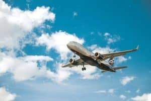 avion sur un vol Lyon-Alger