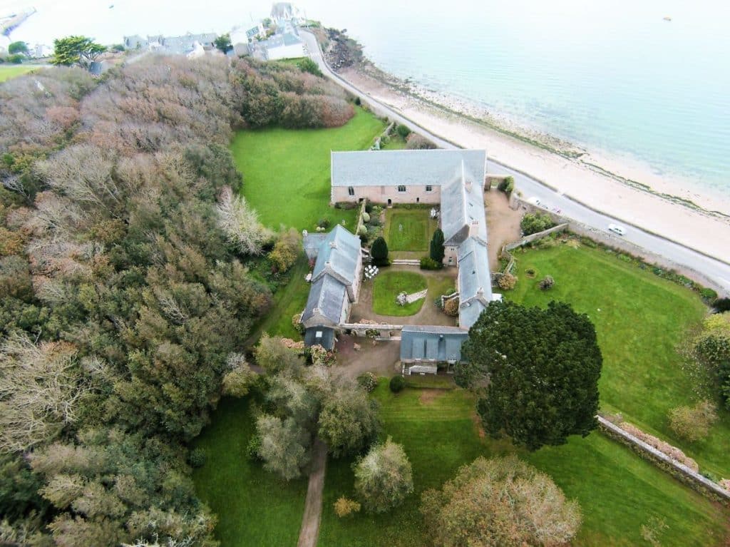 vue aerienne L'Hôtel La Baie des Anges